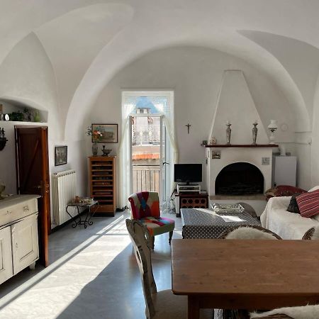Вілла Casa Venezia In Airole, Liguria, Italy Екстер'єр фото